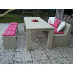 Tafel steigerhout + 2 banken